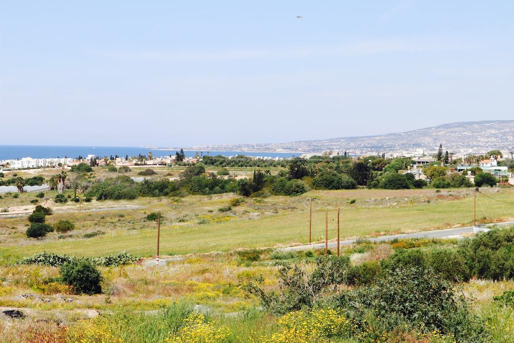 Ikaria Village Sea View Apartment Paphos Bagian luar foto